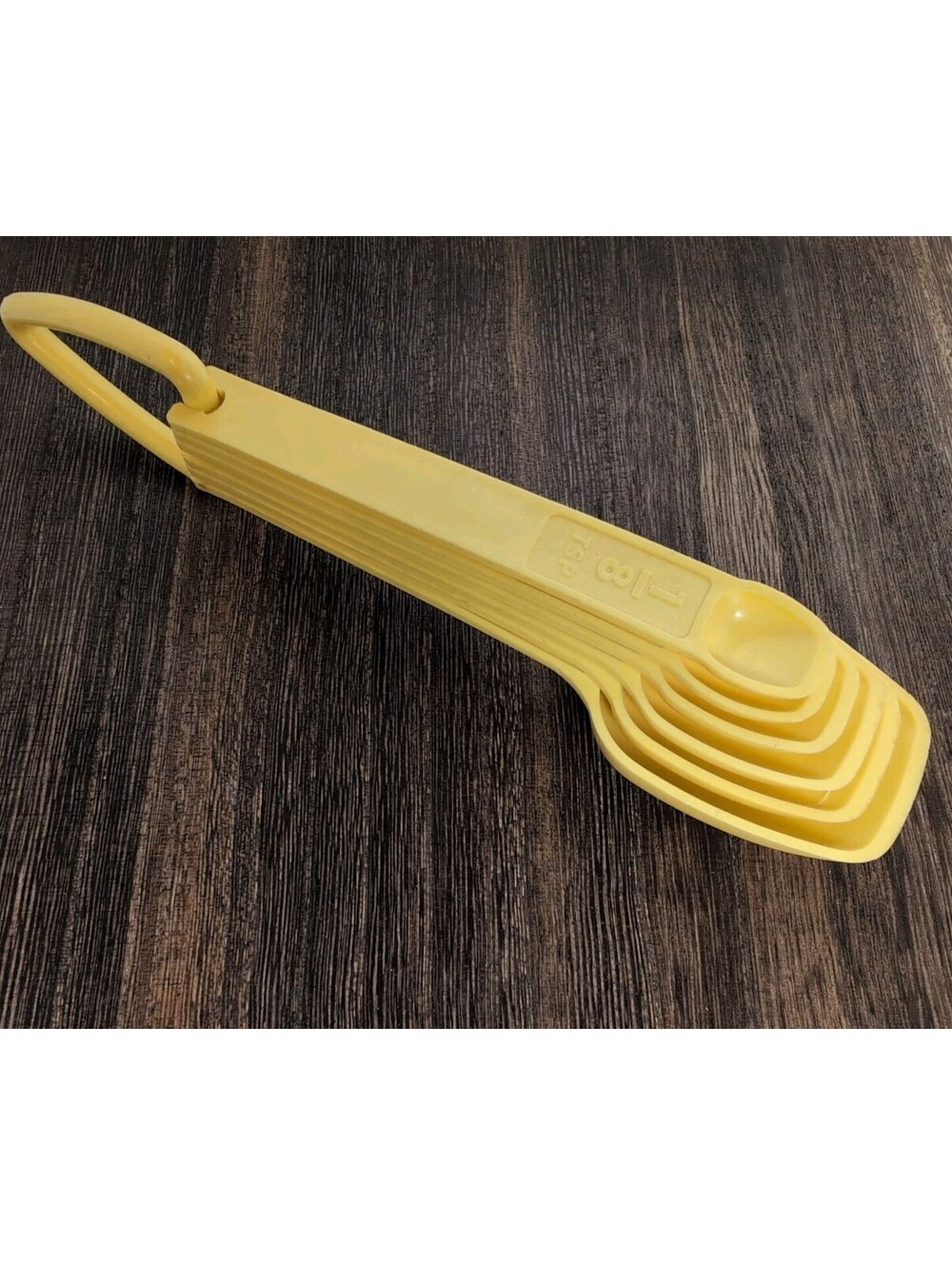 Vintage Tupperware Nesting Measuring Spoons w/ D Ring, Yellow set of 6
